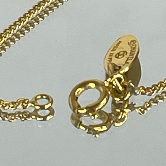 CHANEL Logo Pearl Round Gold Tone Pendant Necklace - Picture 10 of 12